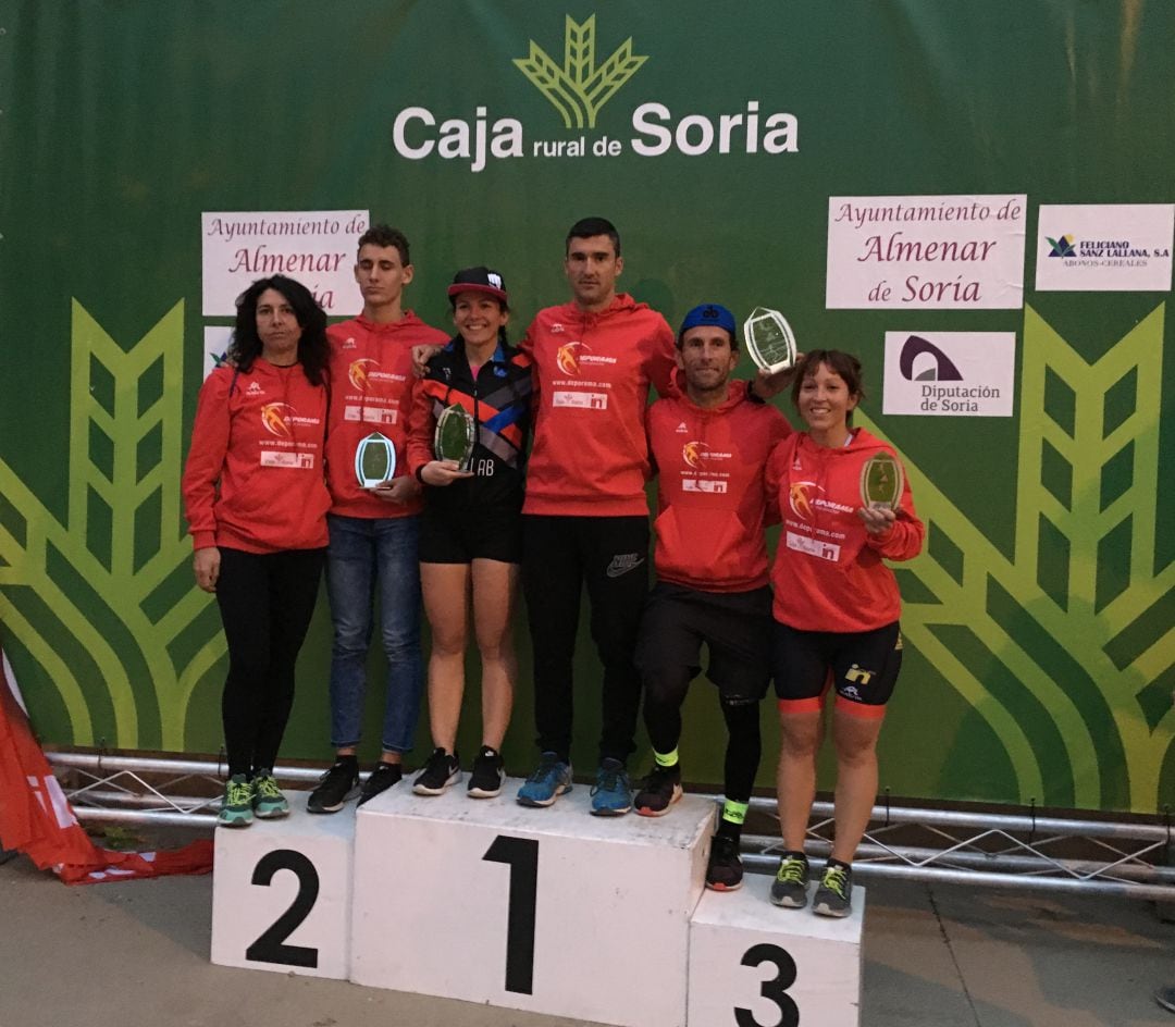 El podio de vencedores del VI Duatlón Cross de Almazán.