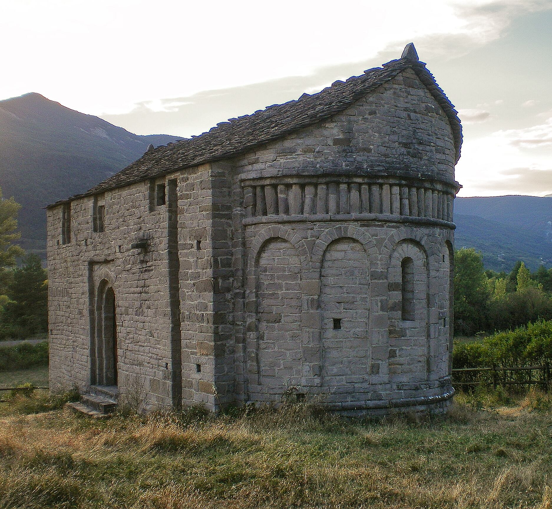 Un nuevo curso de La Fundación Santa María la Real analiza las peculiaridades de seis enclaves del románico hispano