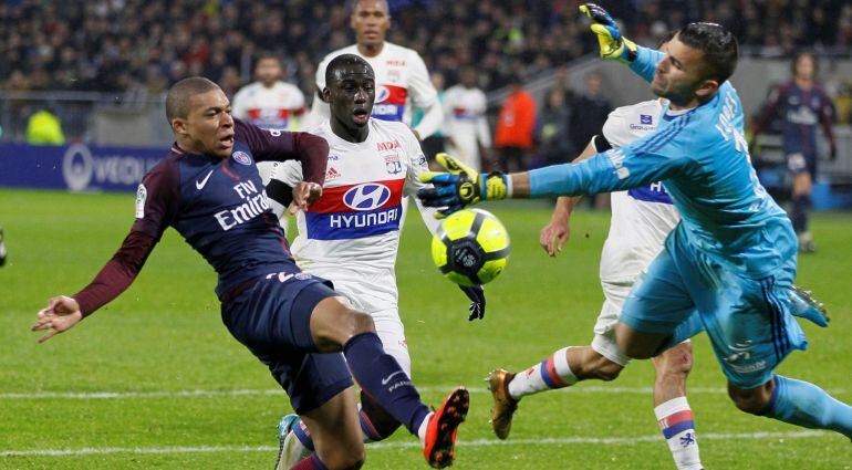 Mbappe, durante un partido con el PSG 