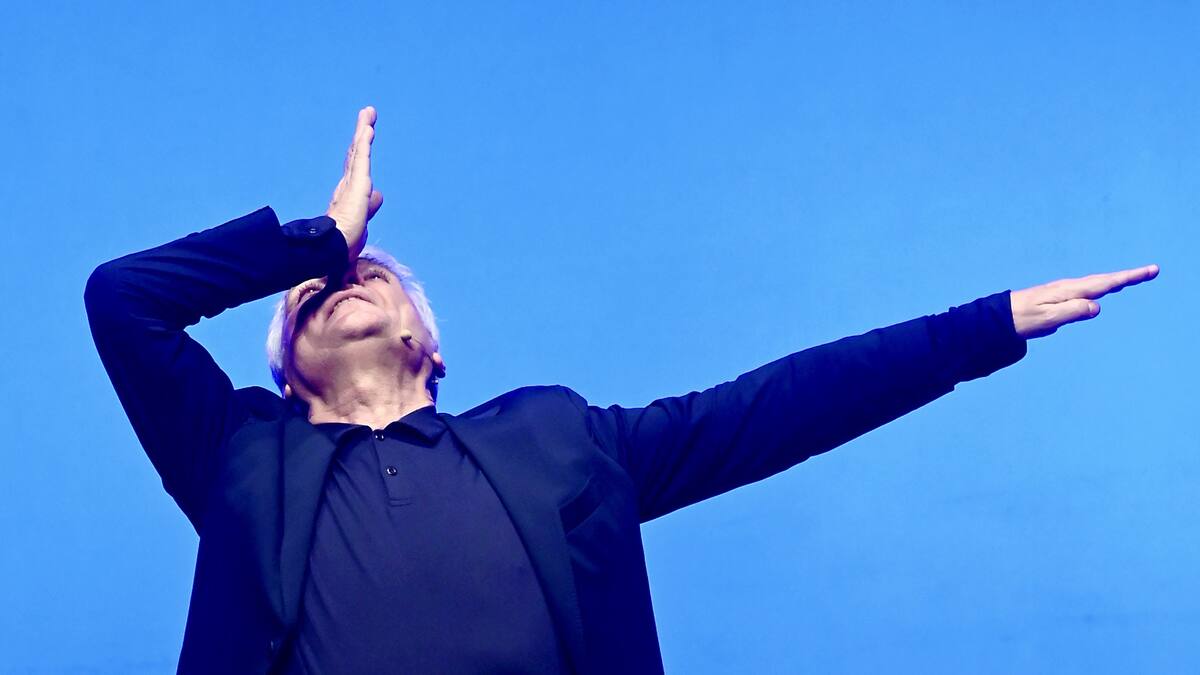 ENTREVISTA. Carles Sans