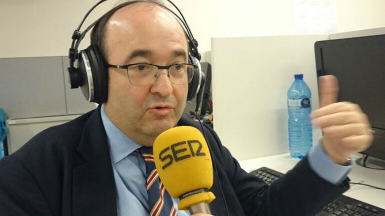 El secretario del PSC, Miquel Iceta, en una de sus visitas a la SER.
