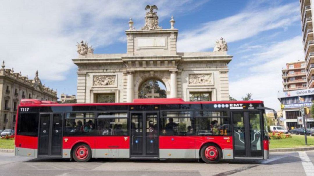 Autobús de la EMT en València