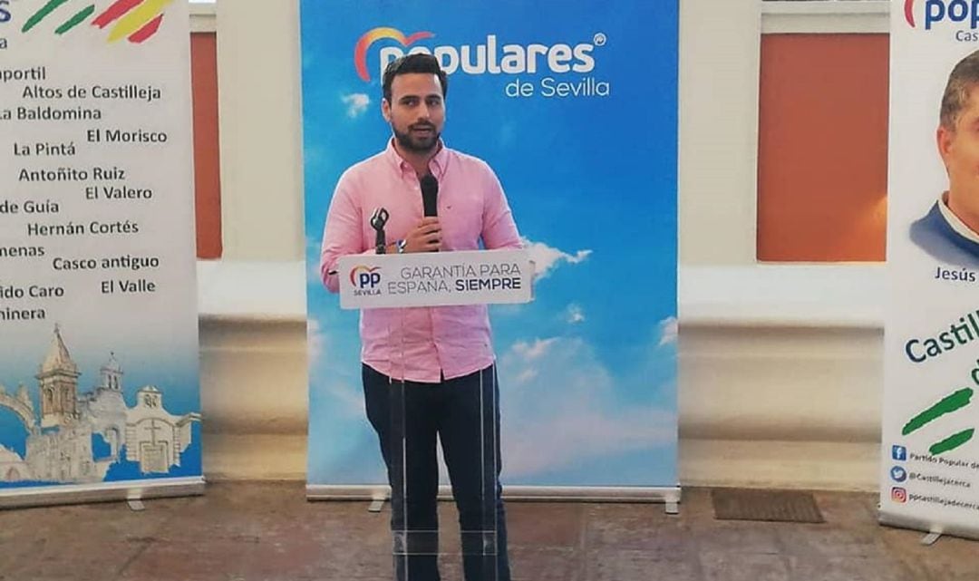 Pedro González, presidente de Nuevas Generaciones del PP de Sevilla.