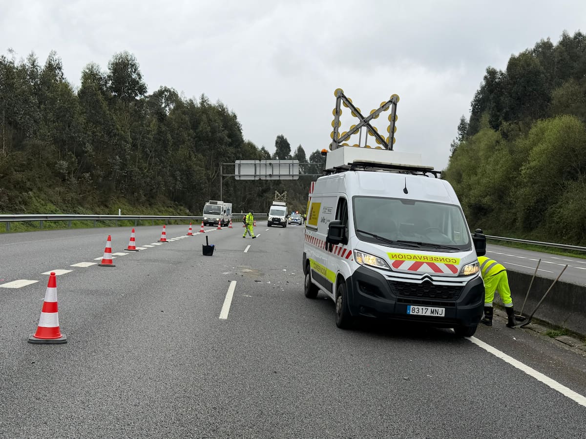 Excarcelada una persona en un accidente múltiple en la VG-20 de Vigo