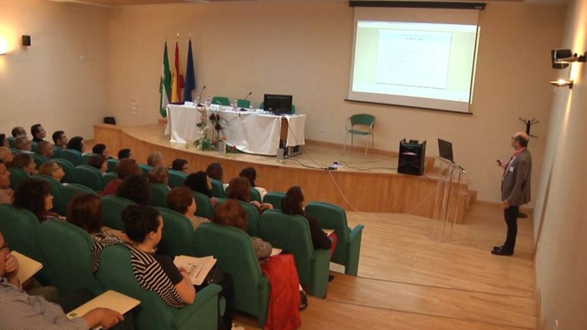 El Hospital ‘Alto Guadalquivir’ estudia en 11 años a 511 familias con riesgo de padecer cáncer de colon