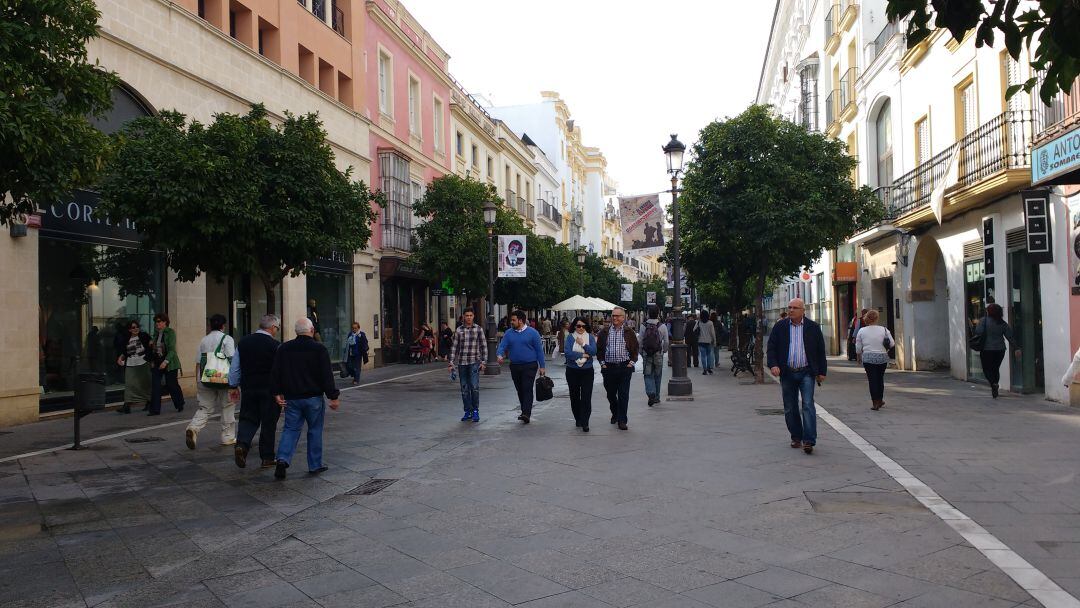 Imagen de la calle Larga en el centro de Jerez de la Frontera