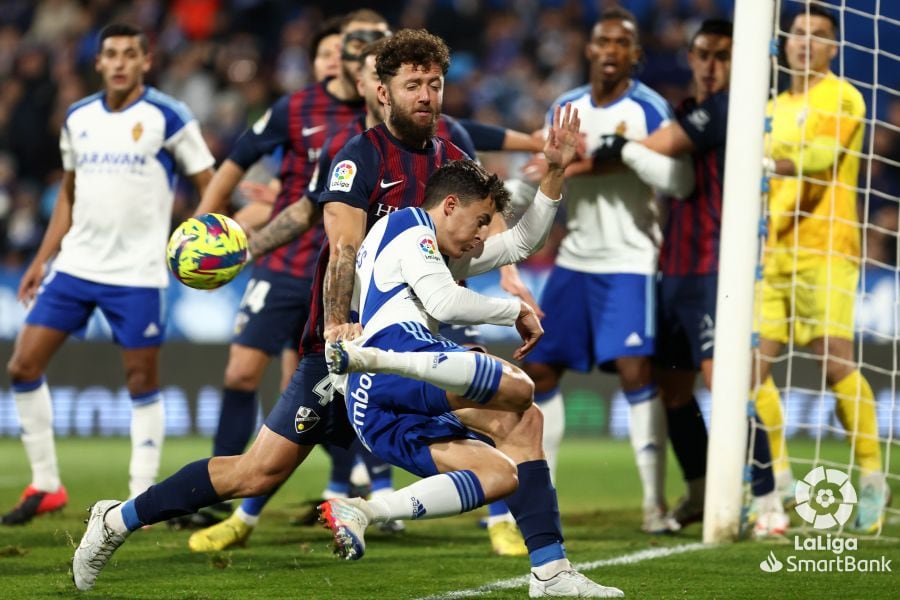 El Huesca hizo un mal partido en La Romareda