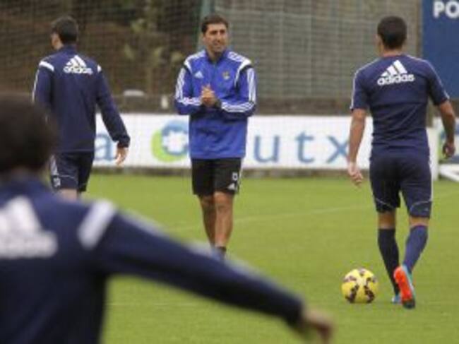 Asier Santana, en un momento de la sesión en Zubieta con el primer equipo.