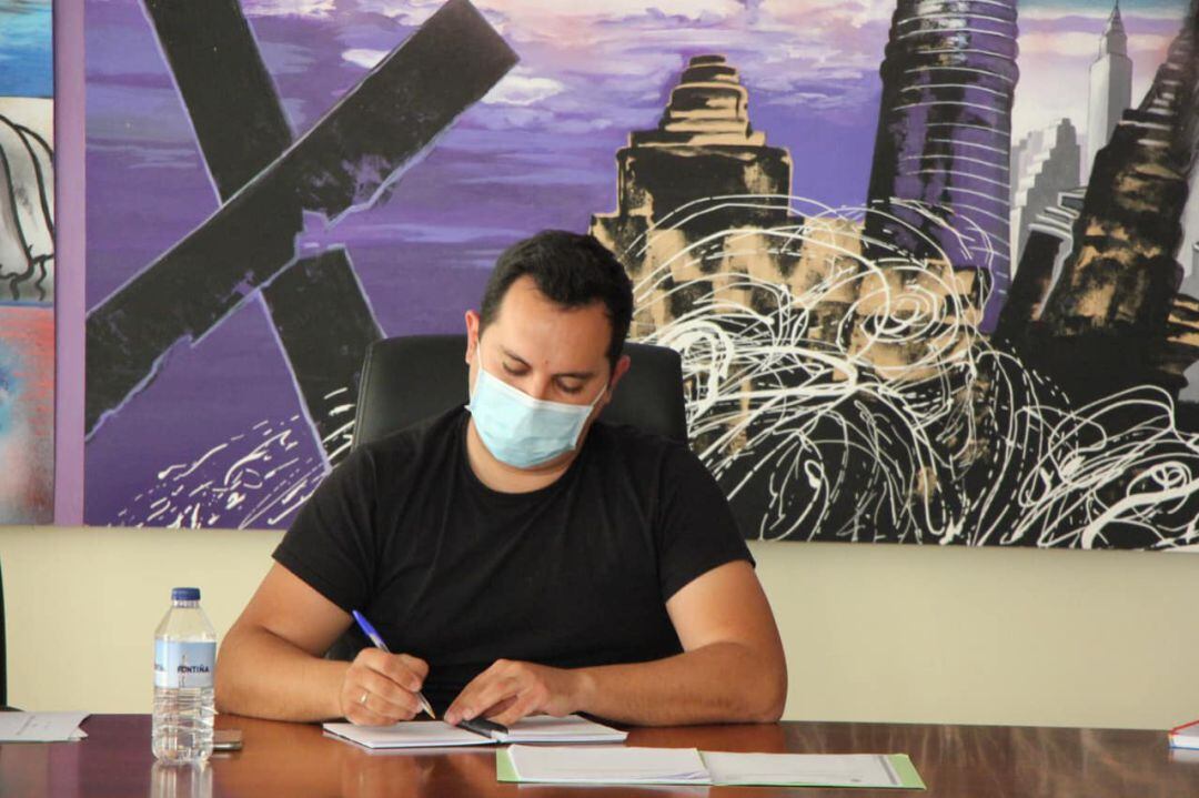 Iago Toba, alcalde de Muxía