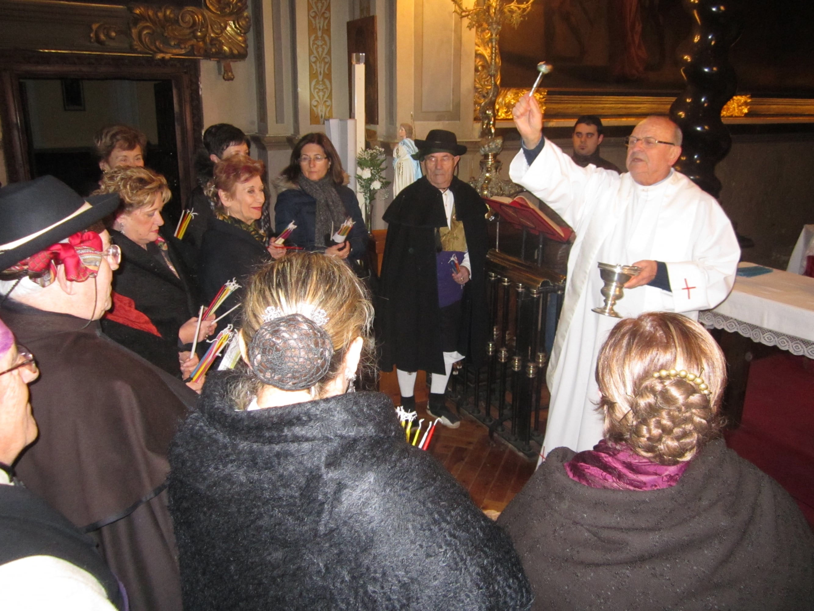 La bendición de las candelas y caretas tendrá lugar las 10.00 horas en la Catedral