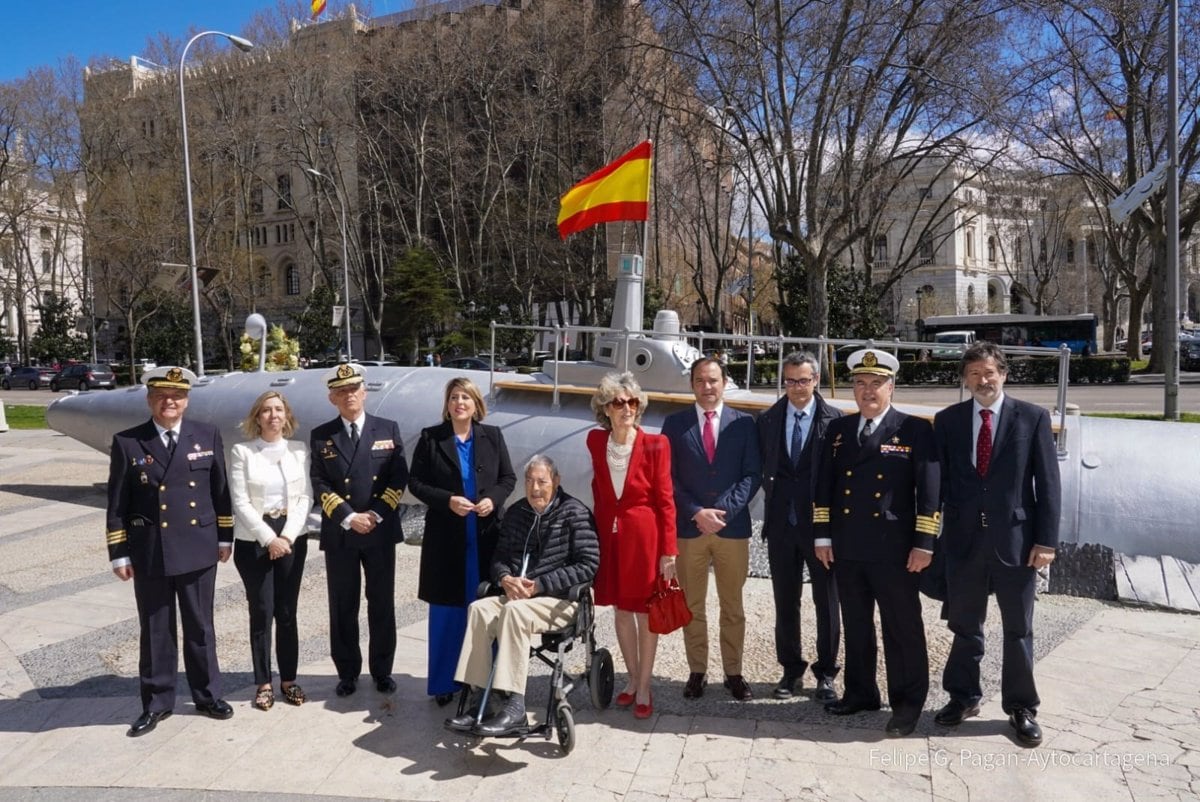 Archivo- Acto de inauguración de una réplica del submarino de Isaac Peral a escala real en el centro de Madrid