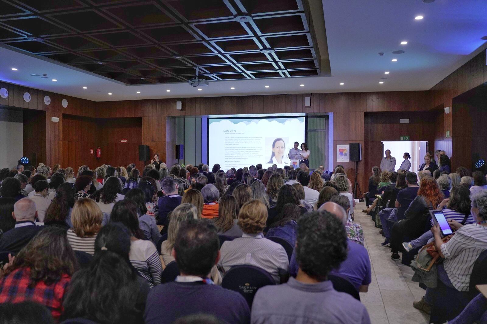 El Gobierno de Canarias promueve entre el profesorado acciones que facilitan la inclusión y la educación emocional.