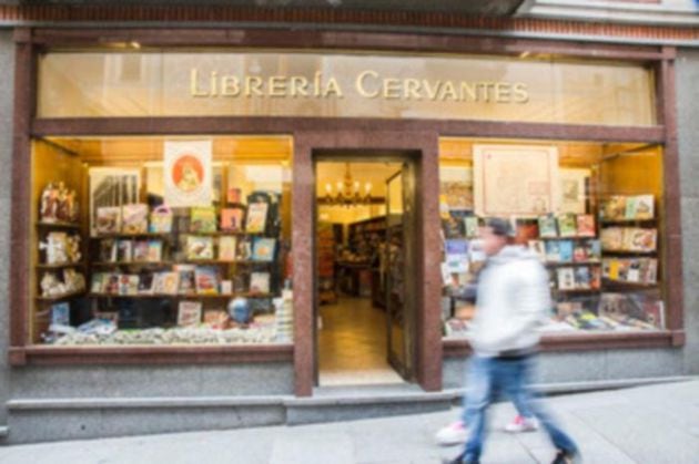 Fachada de Librería Cervantes en la Calle Real de Segovia