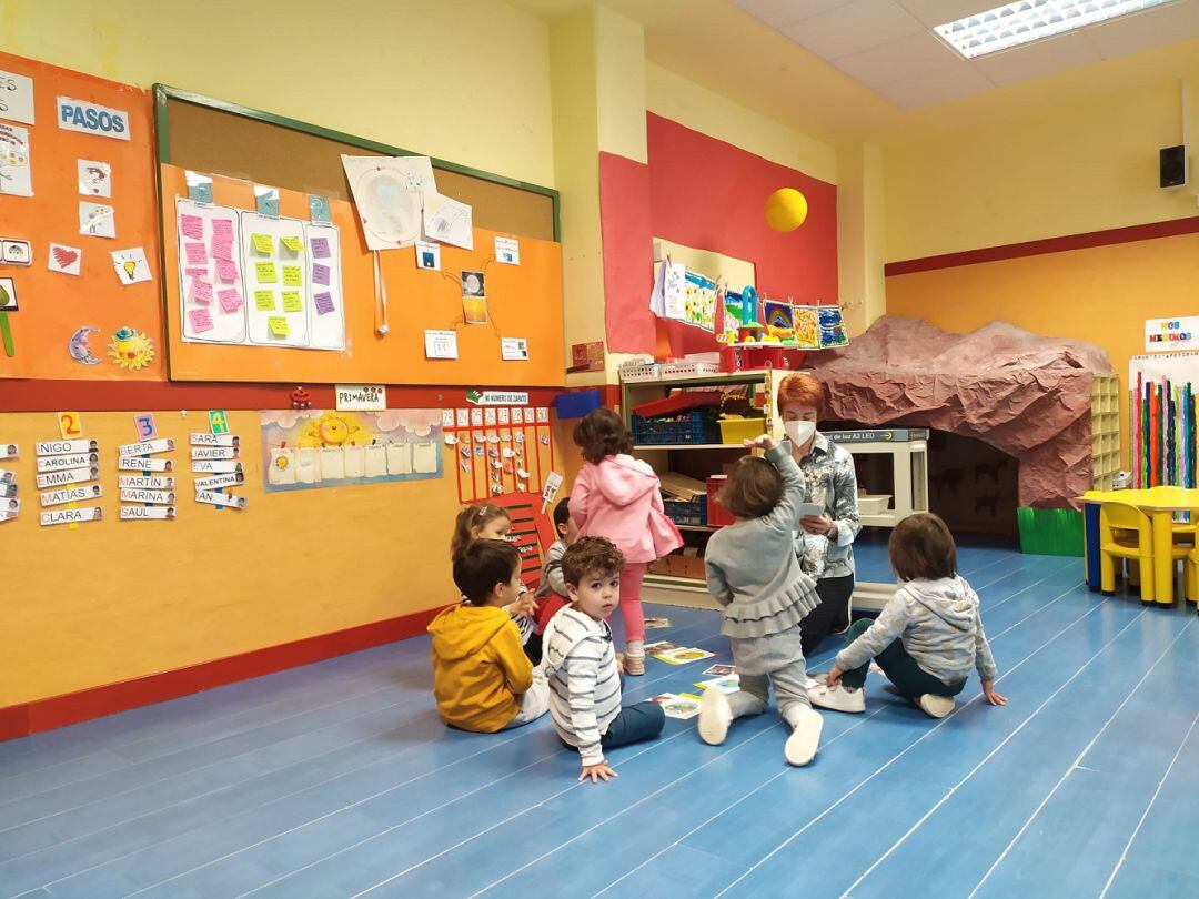 Niños en el colegio Hilarión Gimeno de Zaragoza