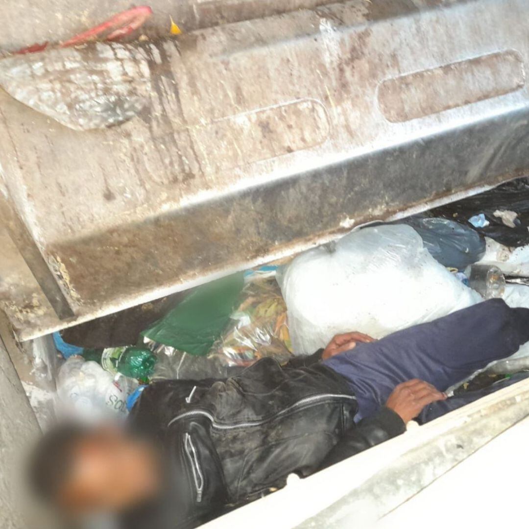 Persona encontrada en un camión de la basura en San Bartolomé de Tirajana. 