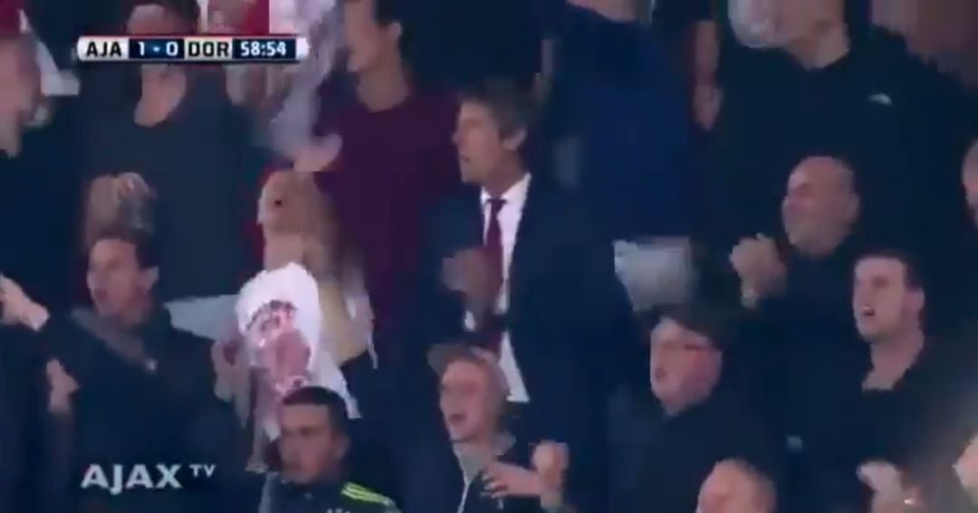 Van der Sar en la grada