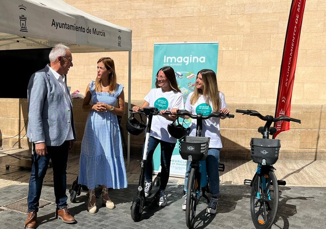 Presentación de la campaña informativa de movilidad urbana en Murcia