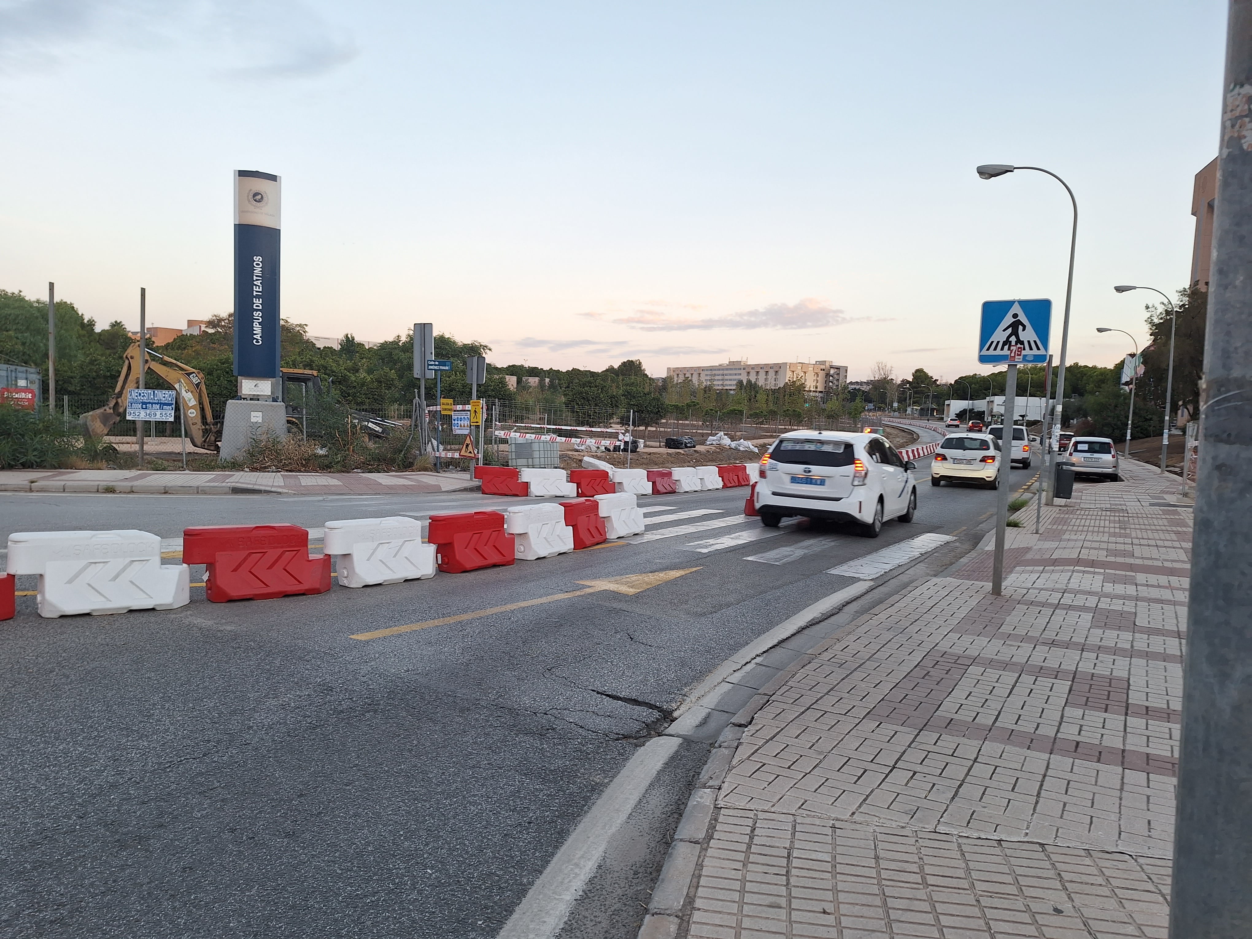 Inicio de obras en calle Jiménez Fraud