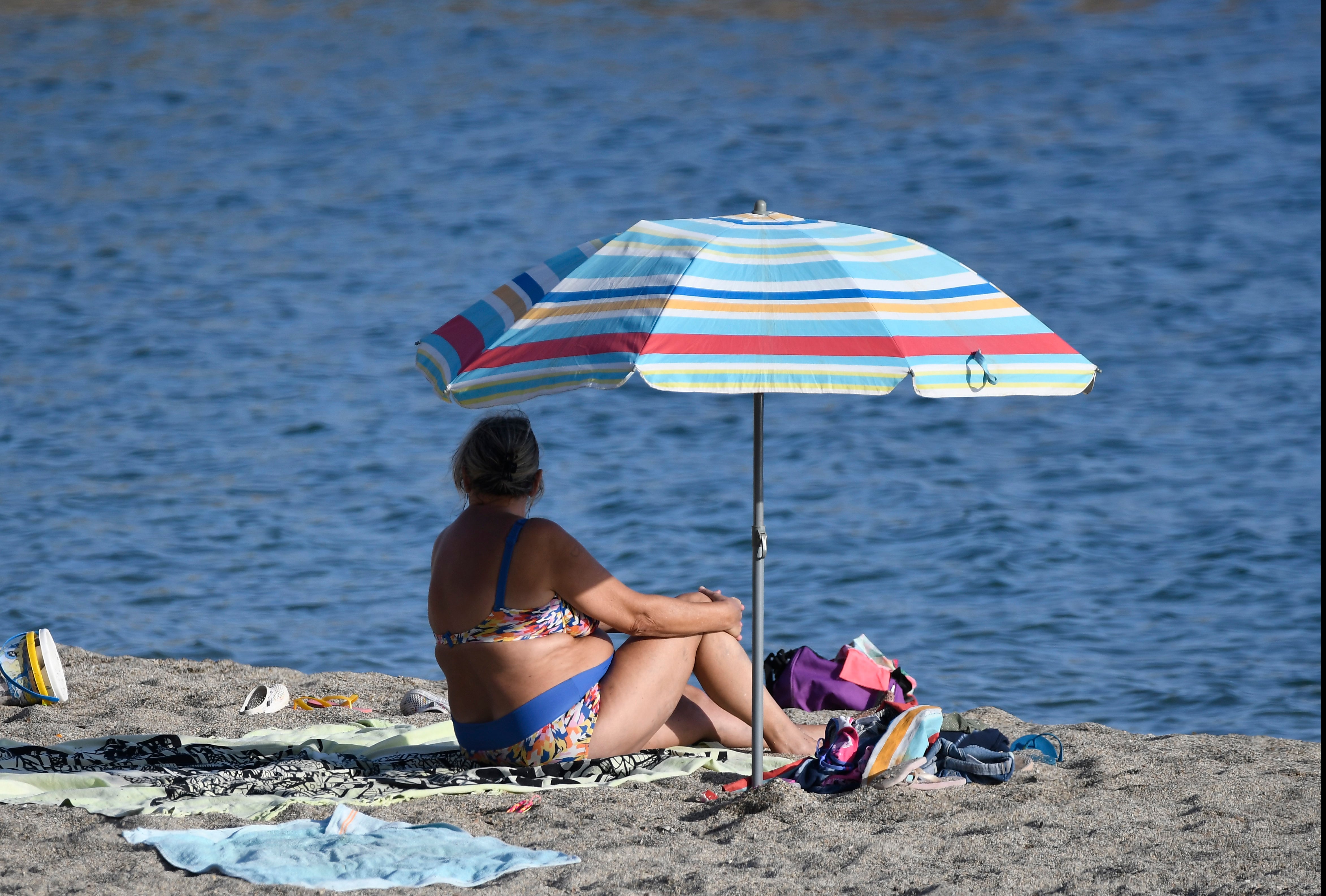 Octubre ha dejado temperaturas más altas de lo habitual en todas las islas. EFE / Carlos Barba