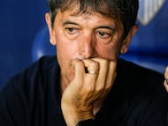 Pacheta durante un partido de Segunda División con el Granada