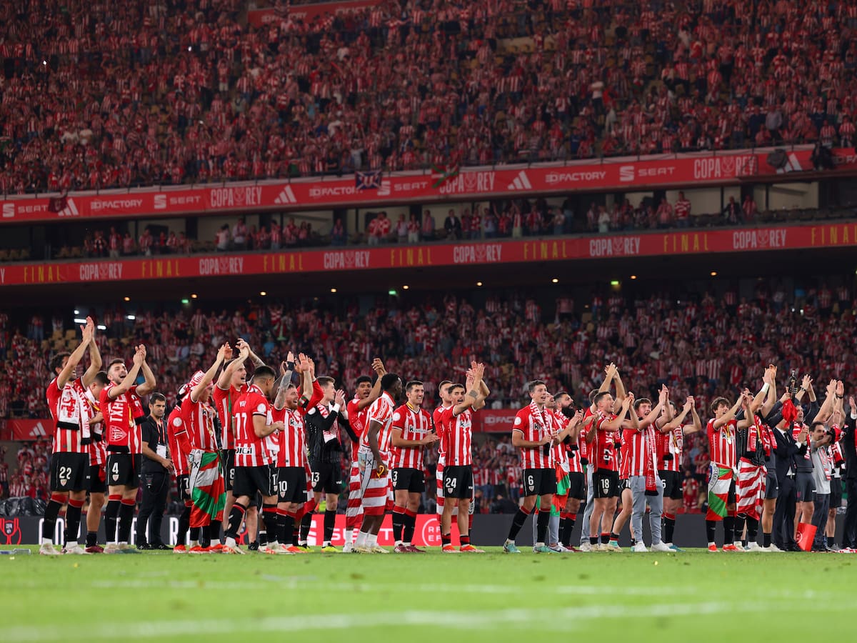 El alegato más emotivo de Axel Torres tras la victoria del Athletic en la final de Copa: "Nos reconcilia con ese fútbol amateur que ha desaparecido"