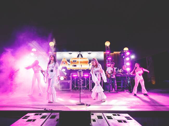 Tributo a ABBA de Playstar.
