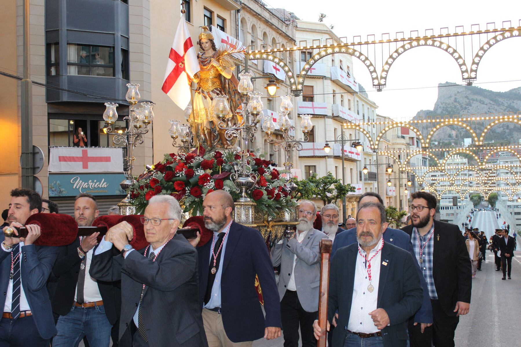 La imagen de El Xicotet en el inicio de la Procesión del Traslado
