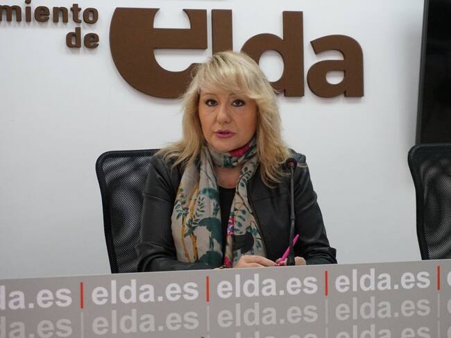 María Dolores De la Dueña