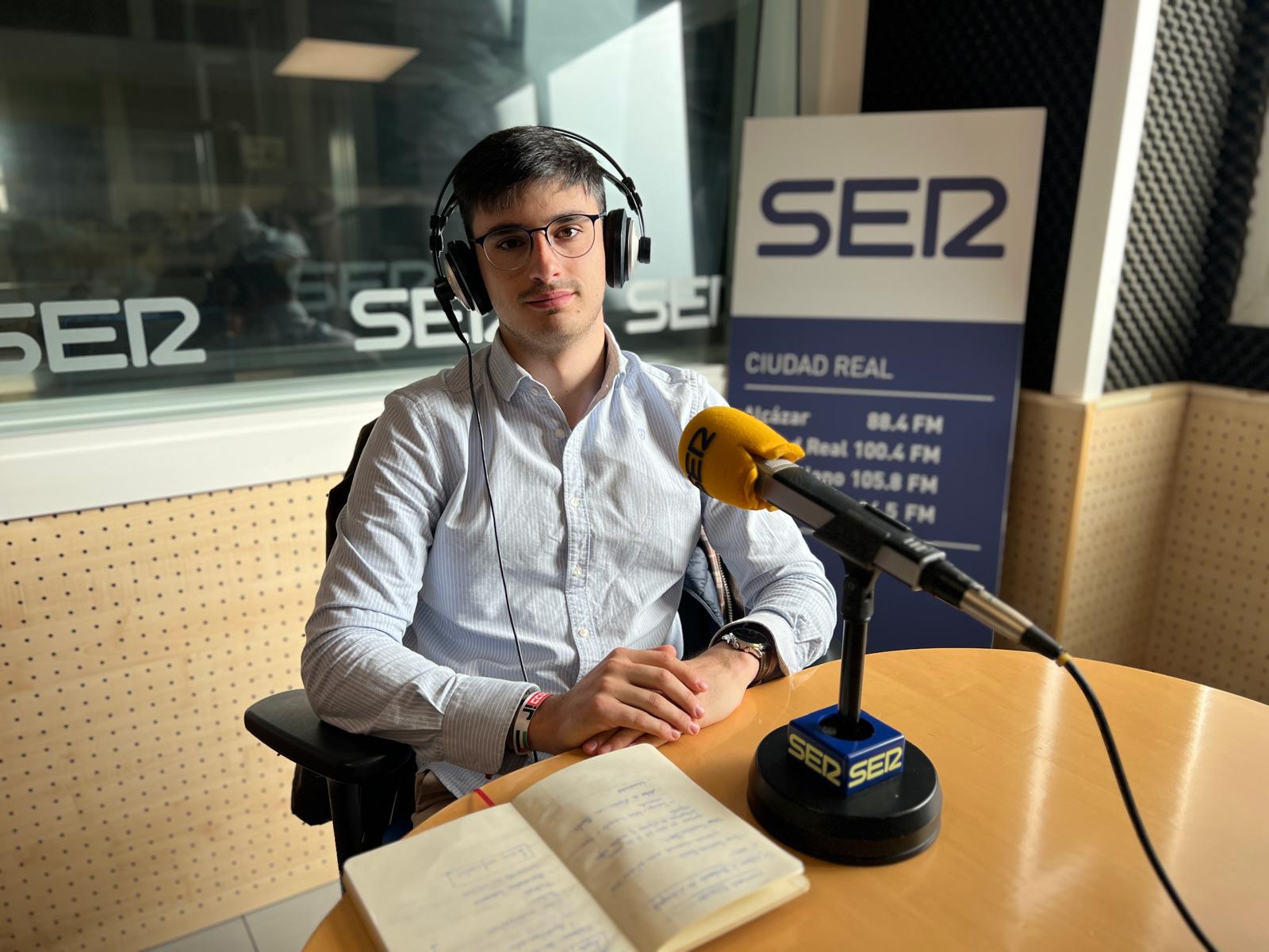 Manuel Romero, Secretario de Juventud y Empleo de CCOO en Ciudad Real habla de la campaña informativa sobre la regularización de migrantes en la provincia