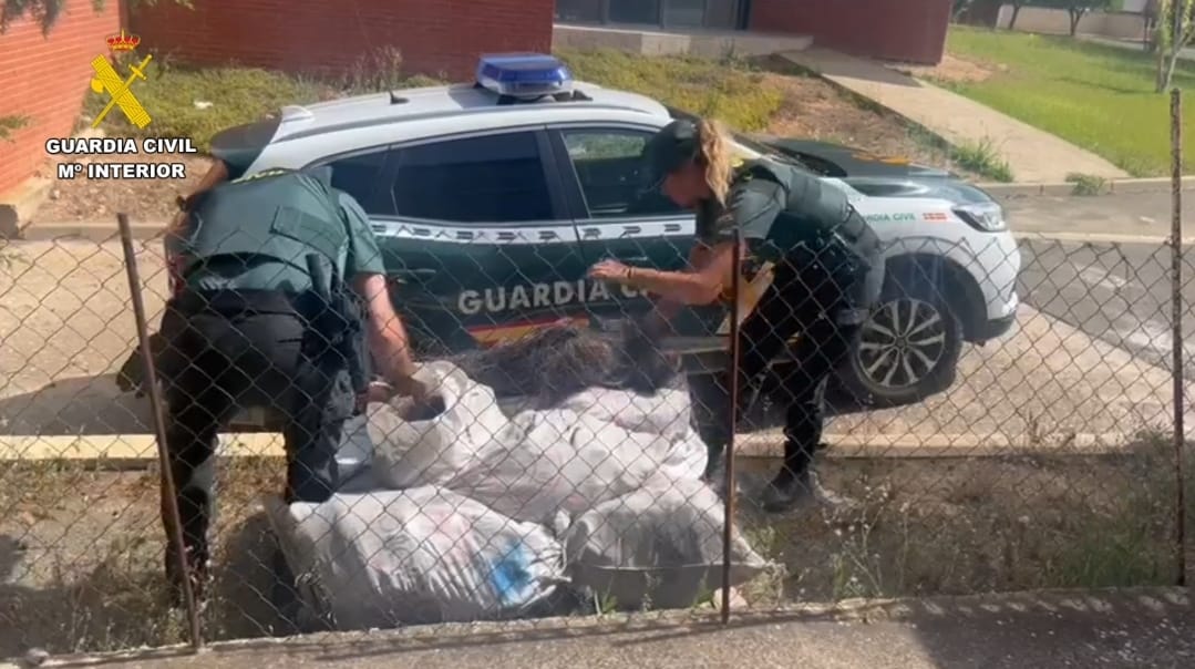 La Guardia Civil investiga a 3 personas por robo de cable de cobre en las localidades de Binéfar y Azanuy