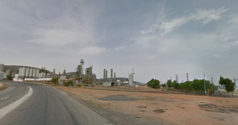 Puertollano, con el complejo industrial de fondo