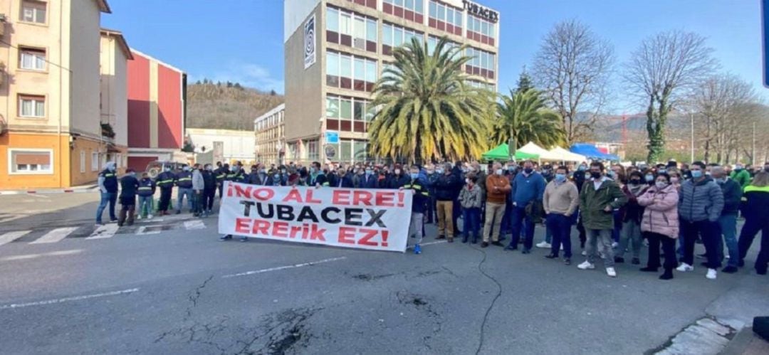 Sigue la huelga de los trabajadores de Tubacex