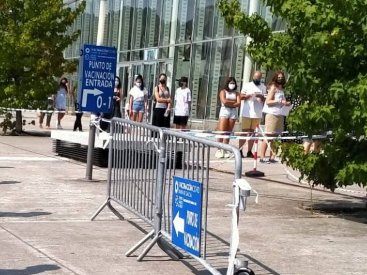 Comienza la vacunación a adolescentes de 12 años