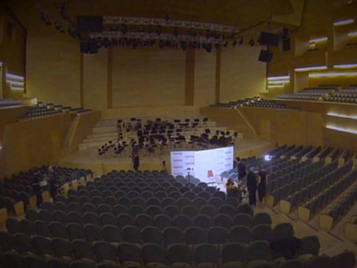Concert sorpresa de l'Orquestra Simfònica de Barcelona per a quatre seguidors
