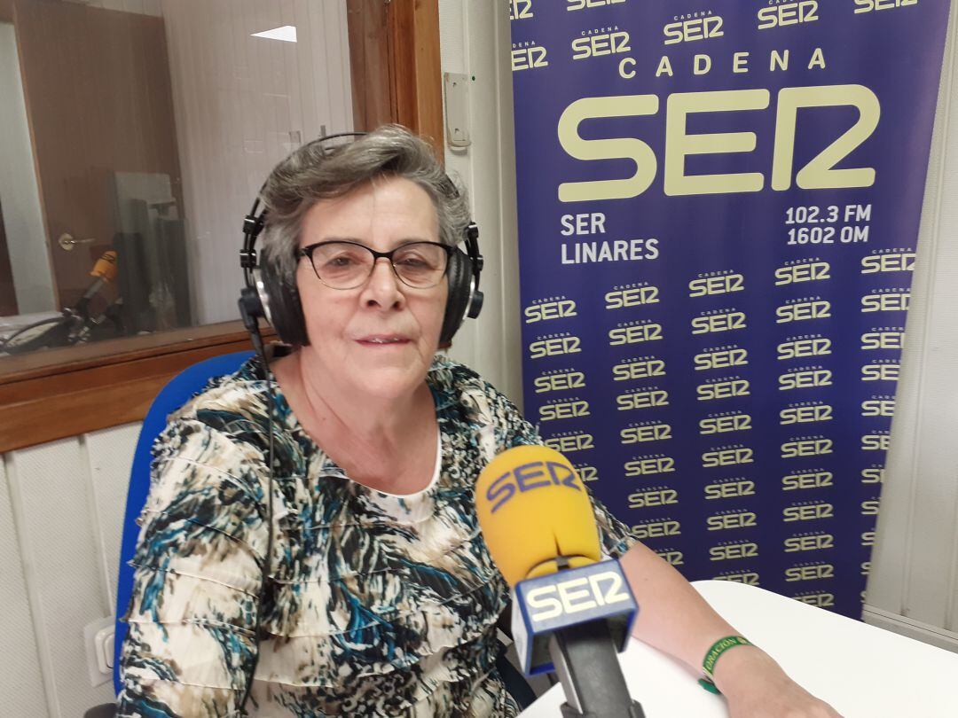 África Ramírez Amo, pregonera de la Semana Santa de Linares 2020, durante su entrevista para Radio Linares Cadena SER.