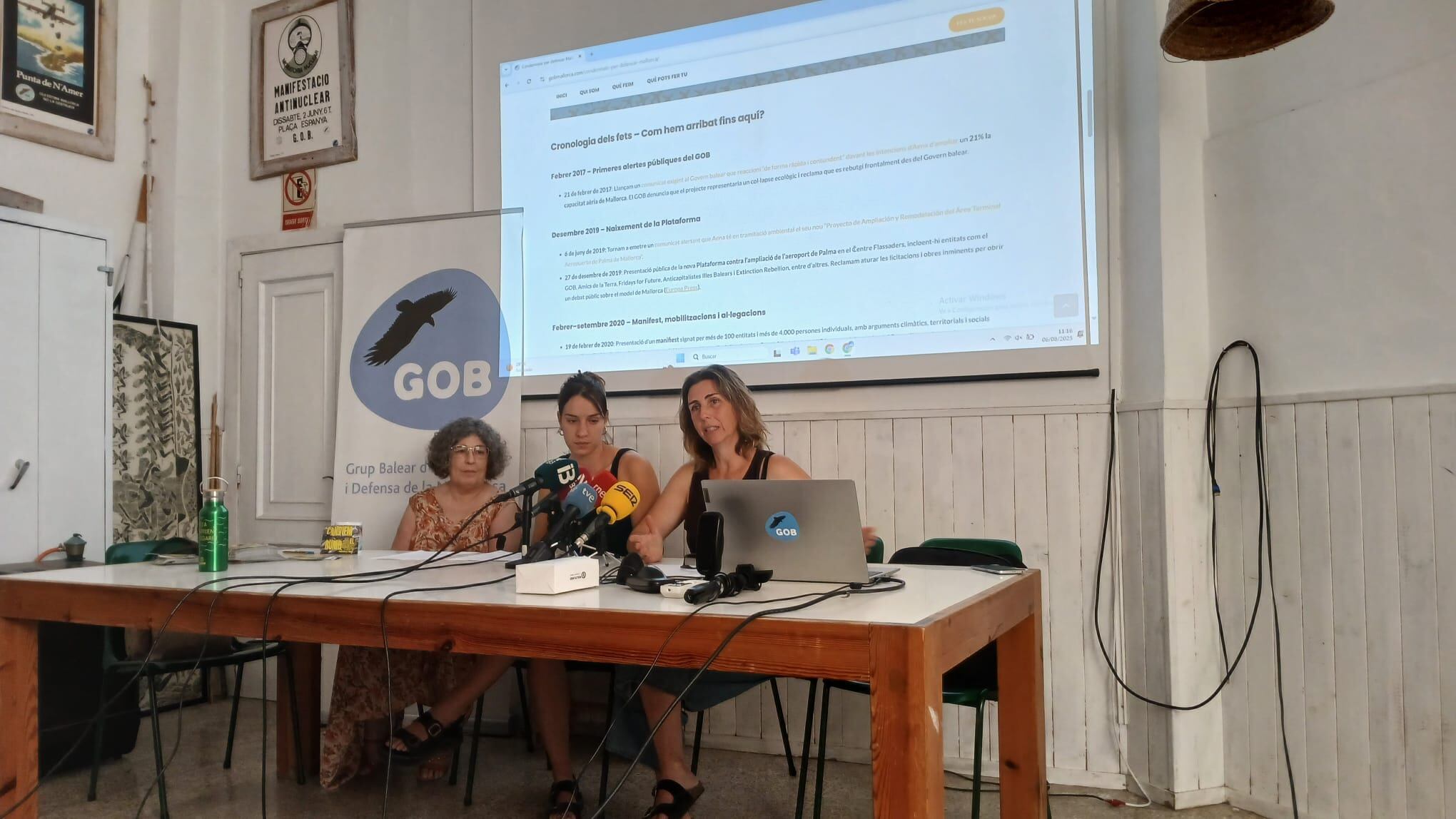 GOB y Plataforma contra la ampliación del aeropuerto presentan la campaña crowdfunding