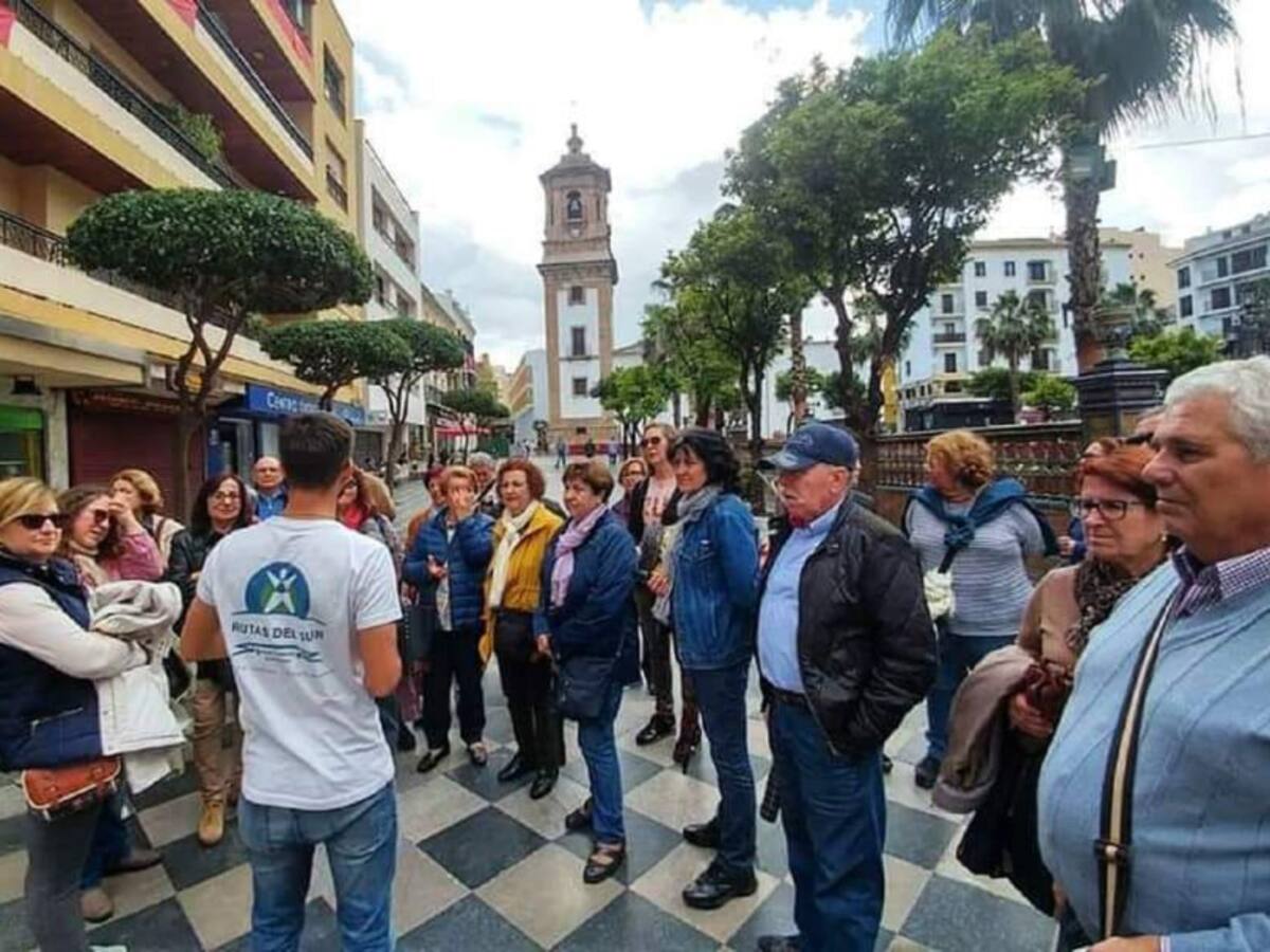 Las rutas guiadas, una iniciativa para promover el turismo en Algeciras