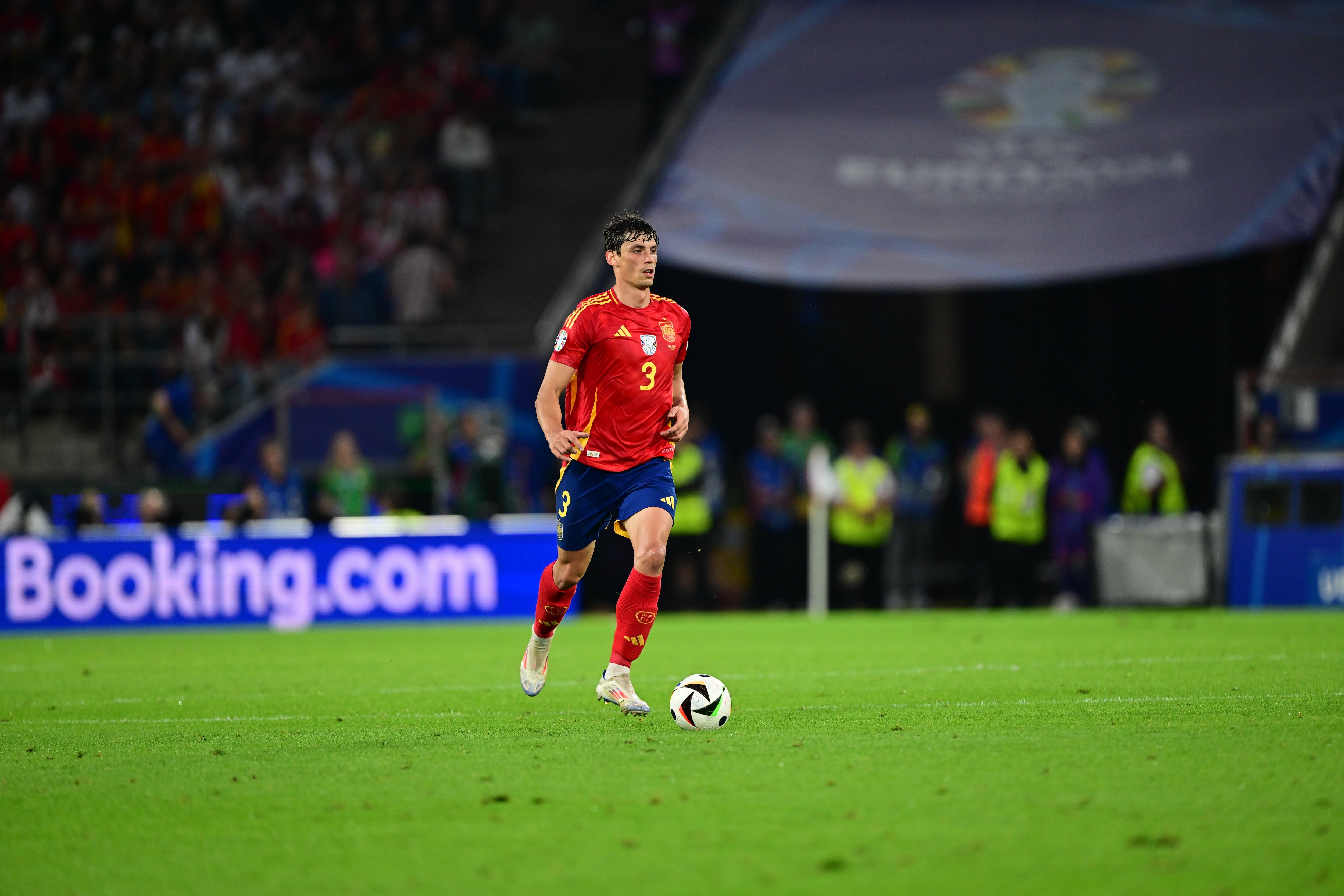 Robin Le Normand, durante el España-Georgia de la Eurocopa 2024. (Oguz Yeter/Anadolu via Getty Images)