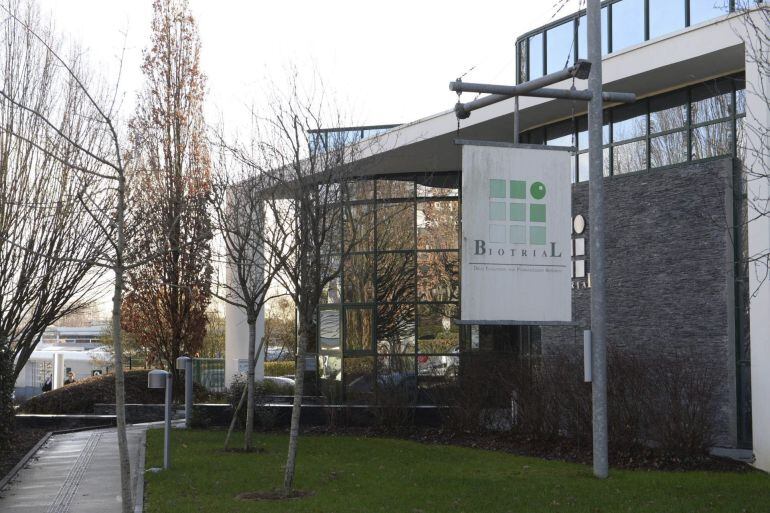 Fachada del edificio de los laboratorios Biotral en Rennes (Francia).