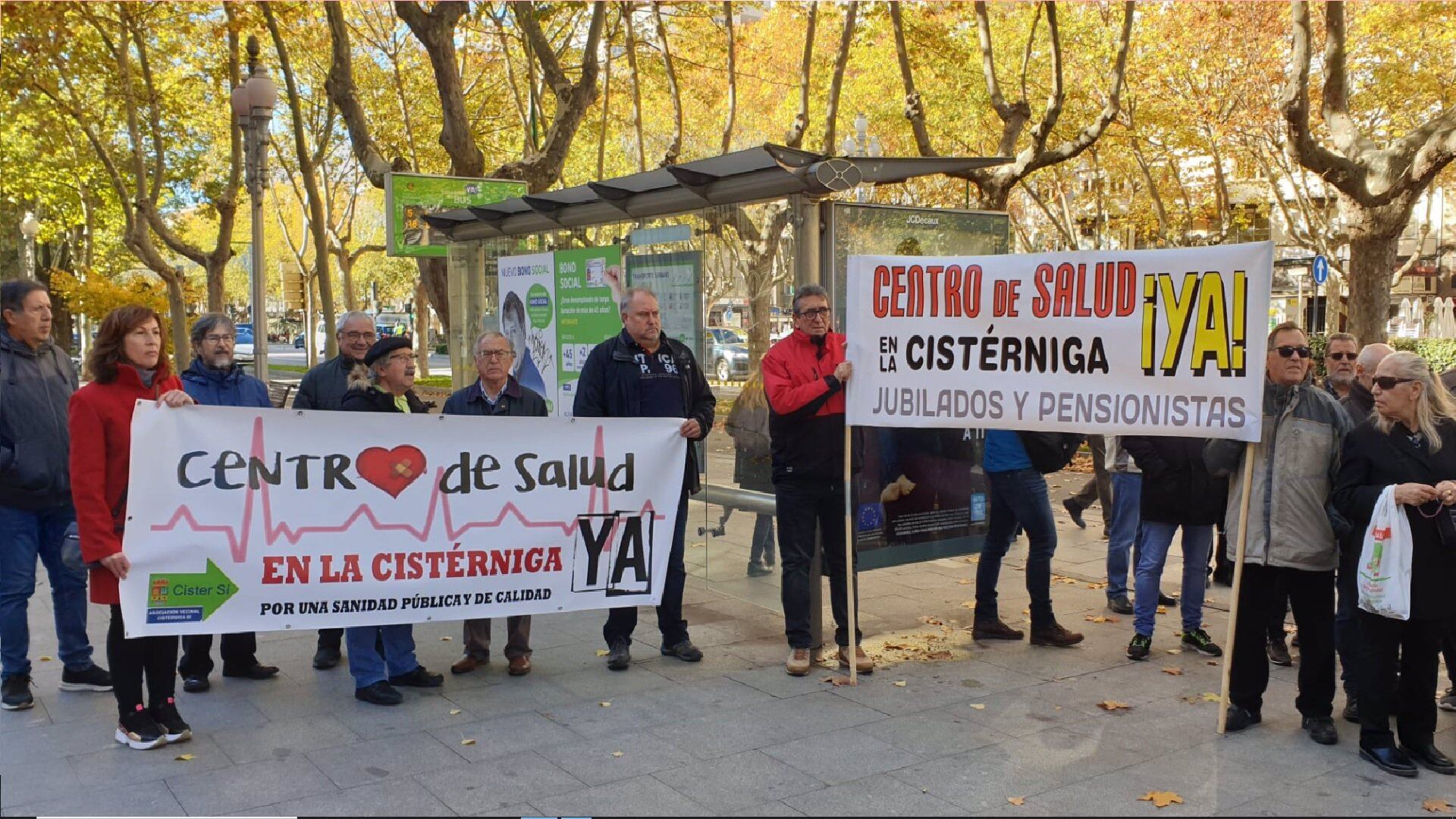 18/11/2022 Un centenar de personas censura en Valladolid la gestión &quot;irresponsable y criminal&quot; de la sanidad pública en CyL.

Un centenar de personas se ha concentrado este viernes, 18 de noviembre, ante la Consejería de Sanidad en Valladolid para censurar la gestión &quot;irresponsable y criminal&quot; de la Junta en la materia y para volver a pedir un centro de salud en las localidades vallisoletanas de La Cistérniga y Laguna de Duero, así como el reinicio de las obras en el de Magdalena y la reapertura del Centro de Especialidades de Las Delicias.

ESPAÑA EUROPA CASTILLA Y LEÓN SOCIEDAD
