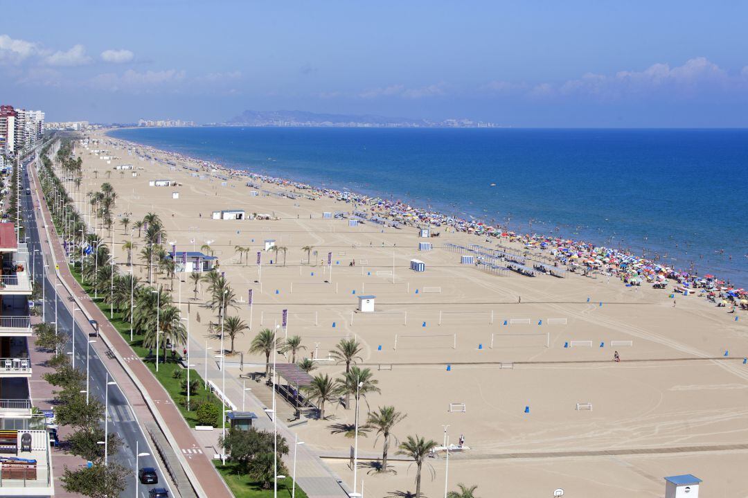 Panorámica de la playa de Gandia. 