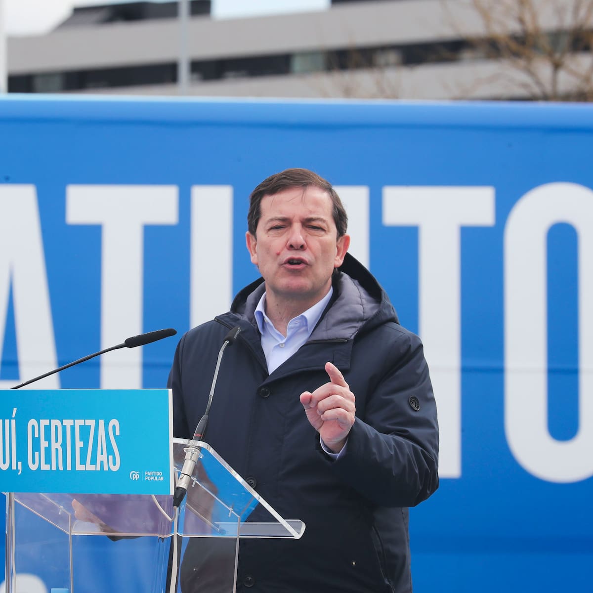 Mañueco apela a la 'movilización total' para conseguir el voto el 15 de marzo