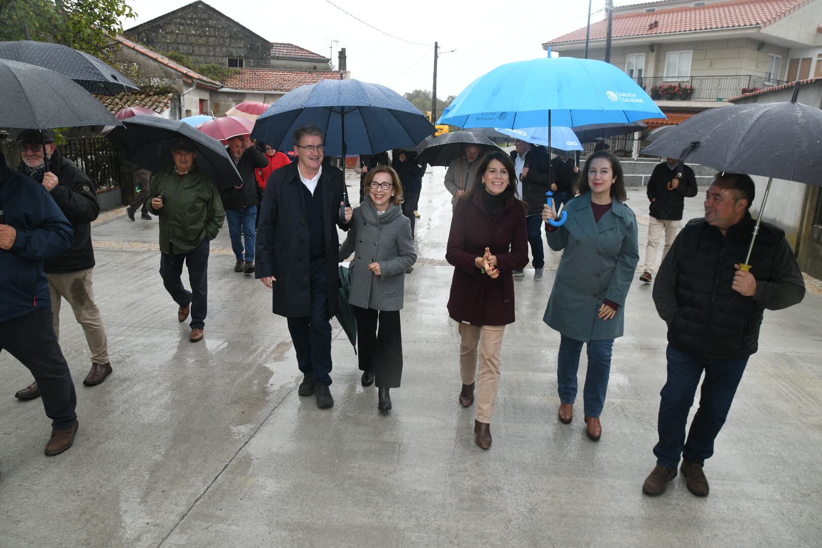 A conselleira de Vivenda e Planificación de Infraestruturas, María M. Allegue, visitou o lugar