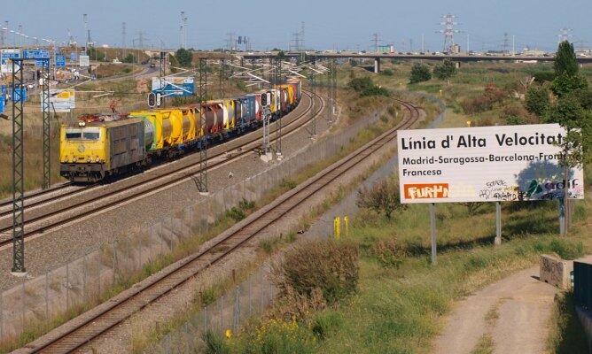 La línia d'Alta Velocitat a Can Tunis, Barcelona