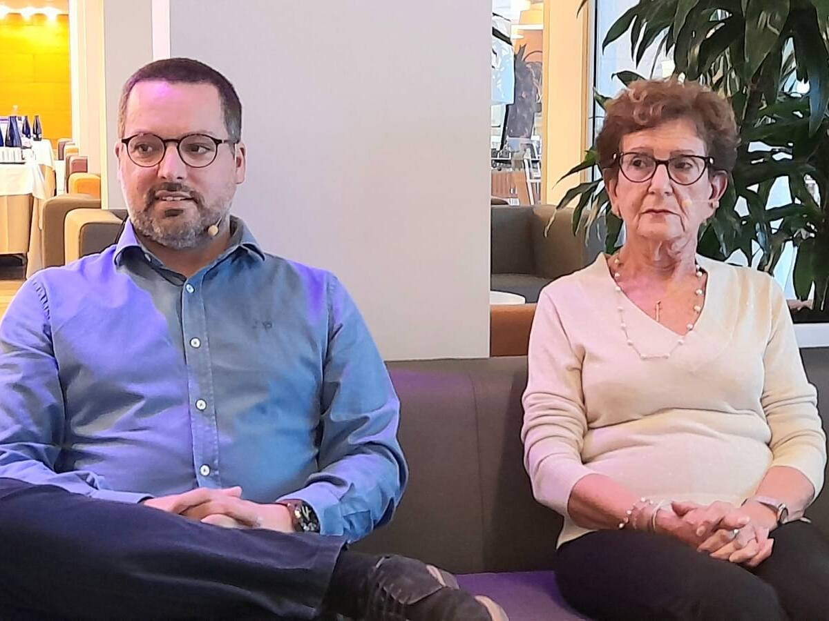 La Hermandad de la Santísima Cruz de Gandia presenta un libro sobre su historia y patrimonio