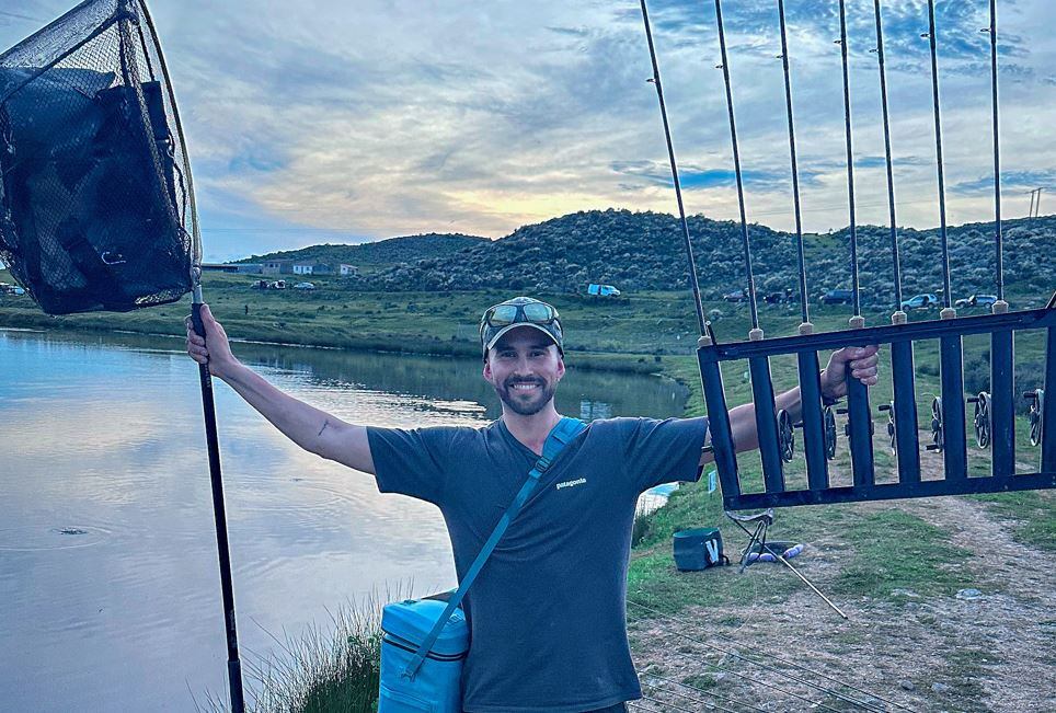 Nicolás Abadía celebra el título de campeón de España