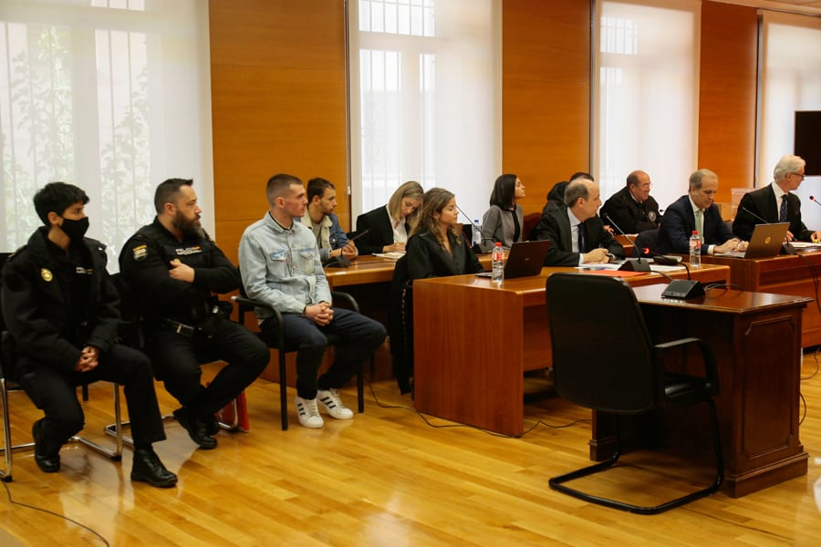 Juicio triple crimen de Chiloeches