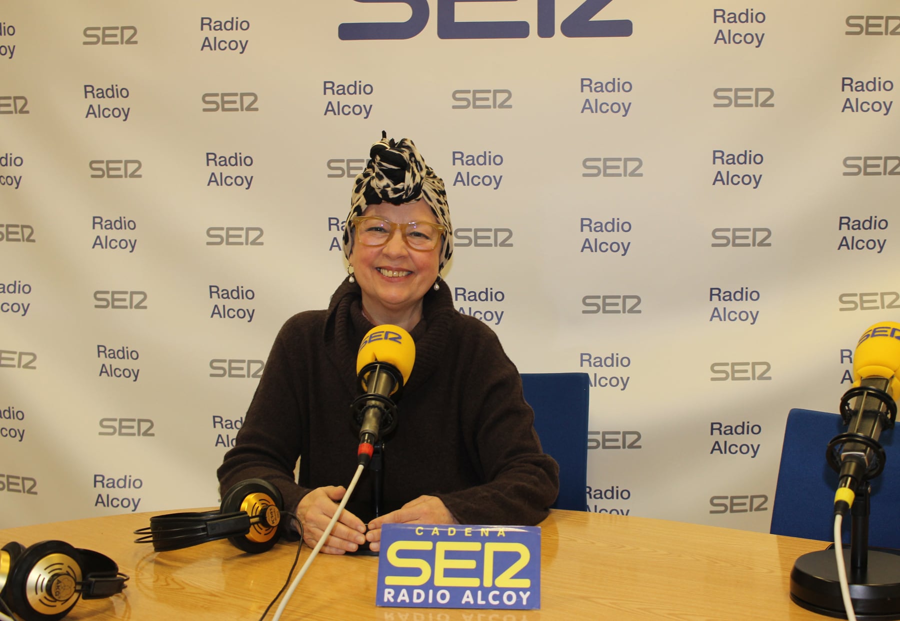 Marcela Richart, en l'estudi central de Radio Alcoy