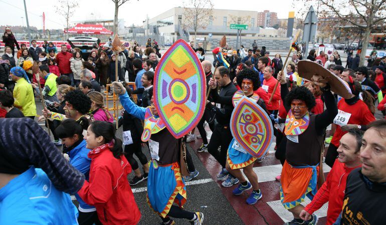 La San Silvestre de Alcobendas recorre desde Valdelasfuentes las principales calles del municipio en un ambiente tan deportista como divertido