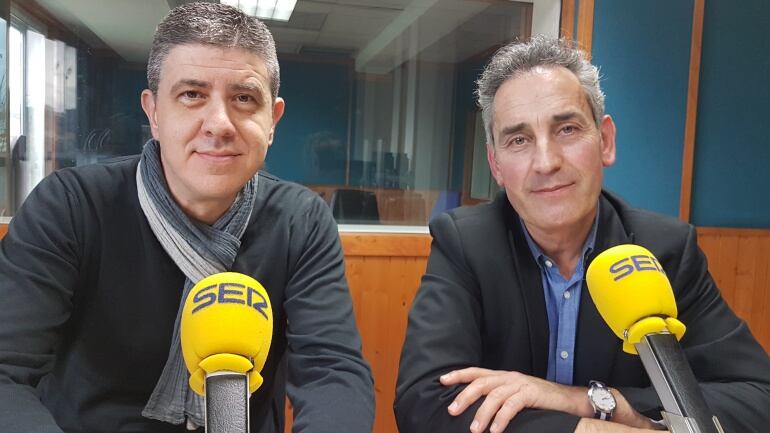 Francisco Sierra y José Ángel San Martín en el estudio de La Ventana 